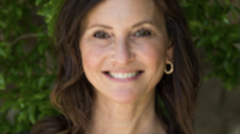 Headshot of Maria Raven