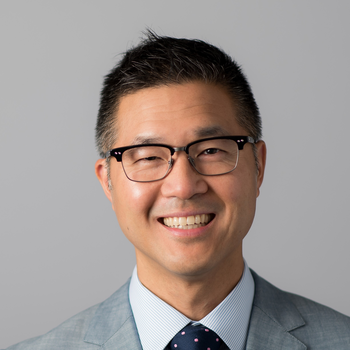 Headshot of Steven Bin