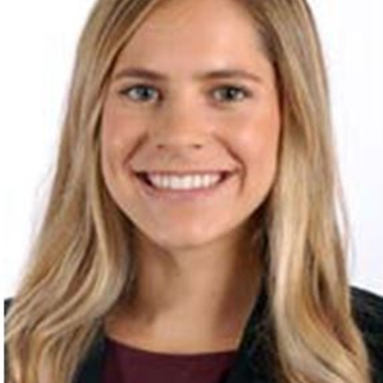 Headshot of Stacey Lakin