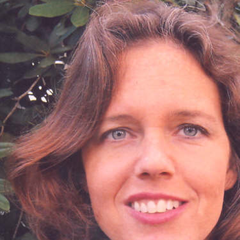 Headshot of Kristin Kuzma