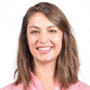 Headshot of Gayle Kouklis