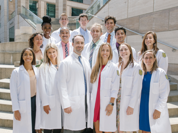 group photo of the glass of 2023 graduates