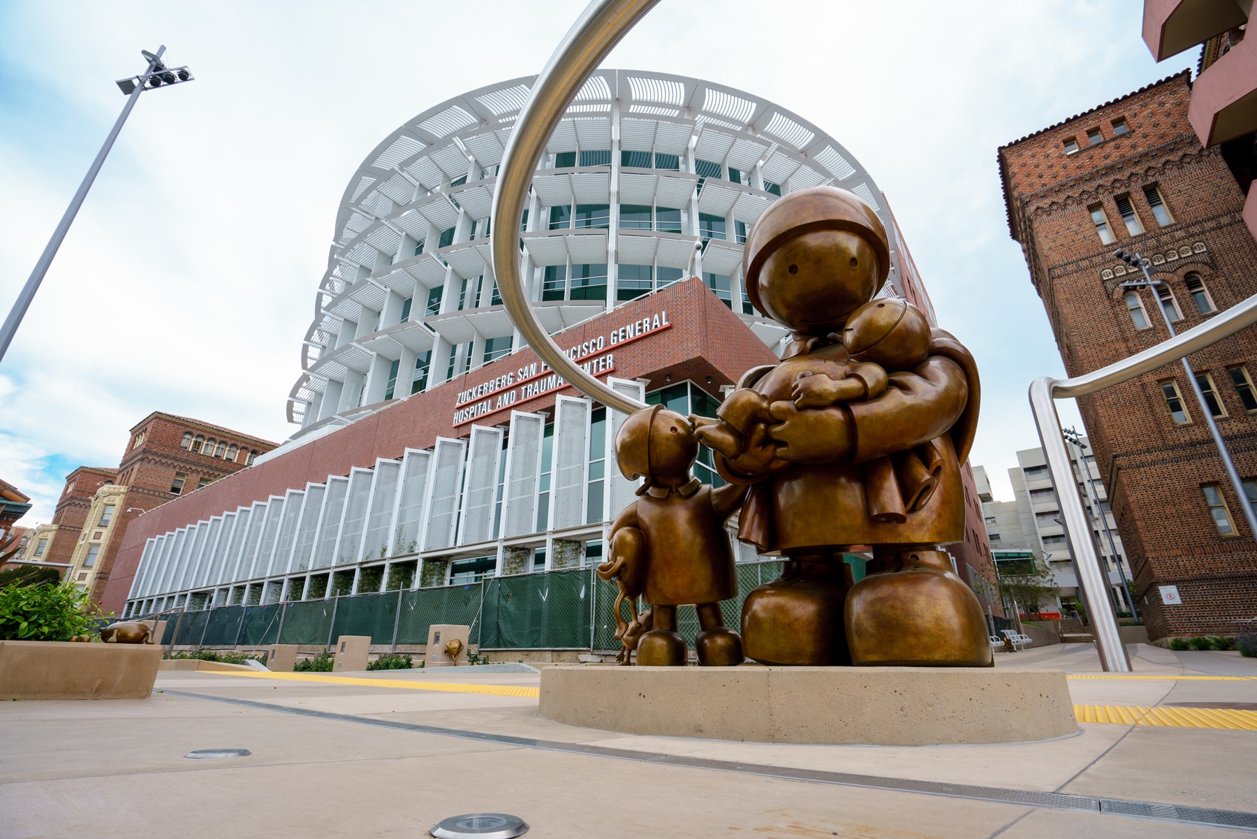 Zuckerberg San Francisco from outside looking at statue and Center